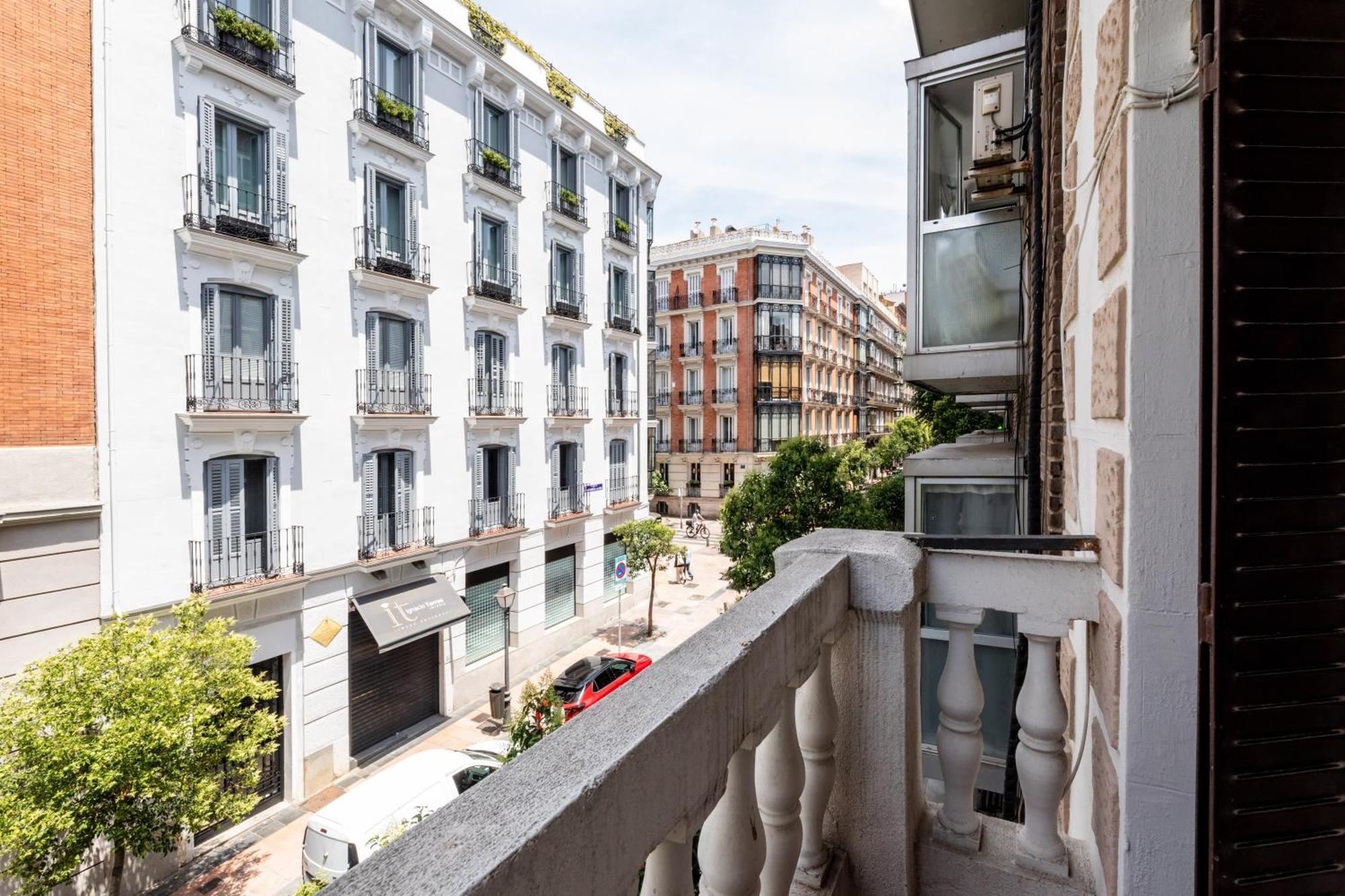 Montaber Apartments - La Paz Market 마드리드 외부 사진